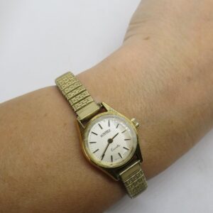 p1 3327.jpg